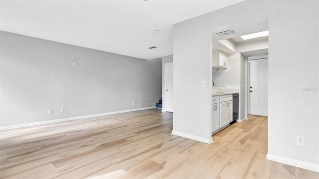 Building Photo - 12412 Titus Ct