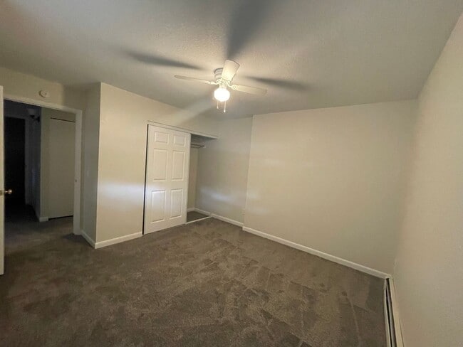 Building Photo - 3030 Oneal Pkwy