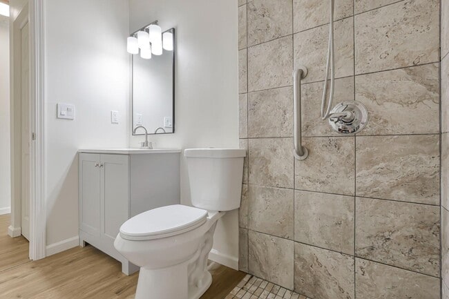 Building Photo - 8408 Covered Wagon Ct