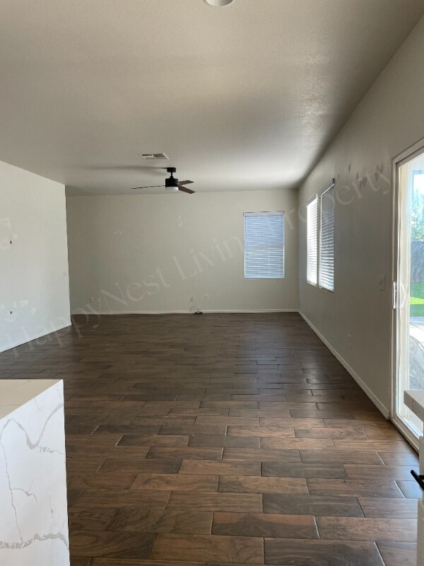 Building Photo - 33377 Mesolite Way