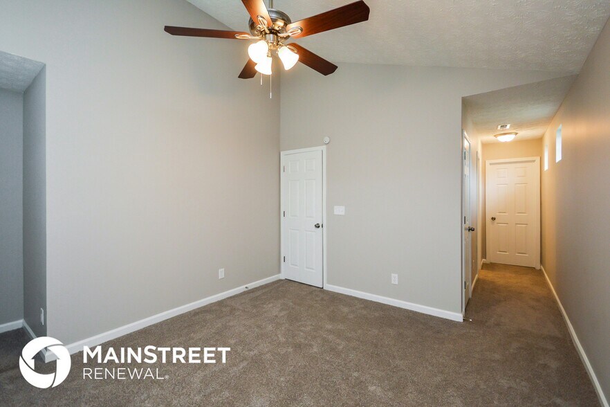 Building Photo - 140 Meadowridge Dr