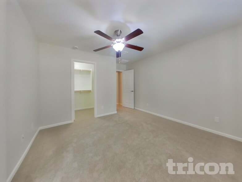 Building Photo - 12577 W Steed Ridge