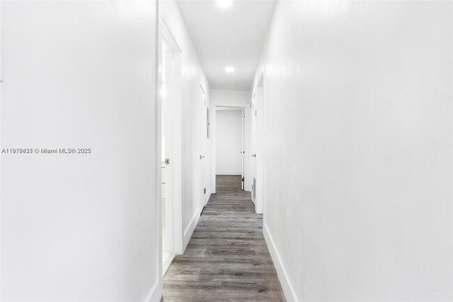 Building Photo - 4647 NW 15th Ct