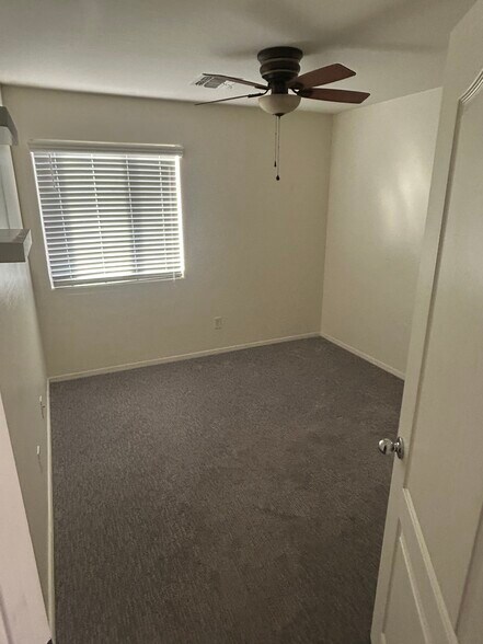 Building Photo - 2223 S Hughes Dr