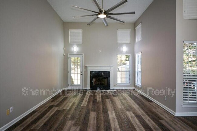 Building Photo - 4209 Reeshemah St