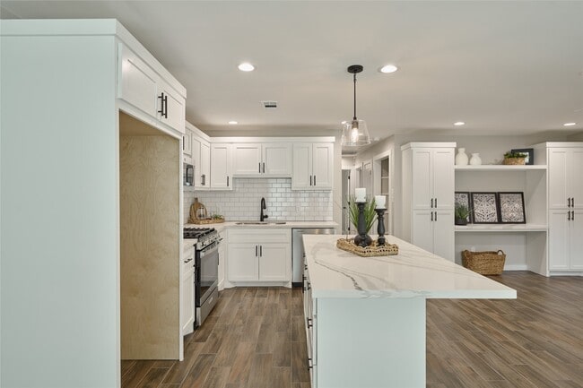 Building Photo - 1014 Graham Dr