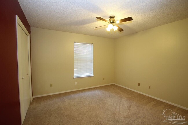 Building Photo - 2813 Langley Ave