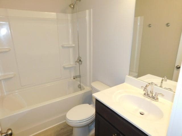 Building Photo - 4652 Sweetwater Ave