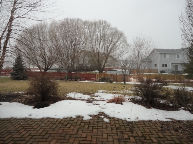Building Photo - 26300 W Riverbend Ln
