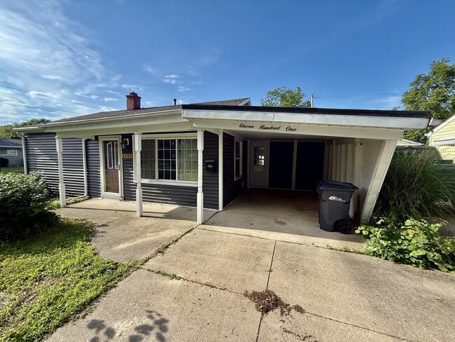 Building Photo - 1101 Hillary Ave