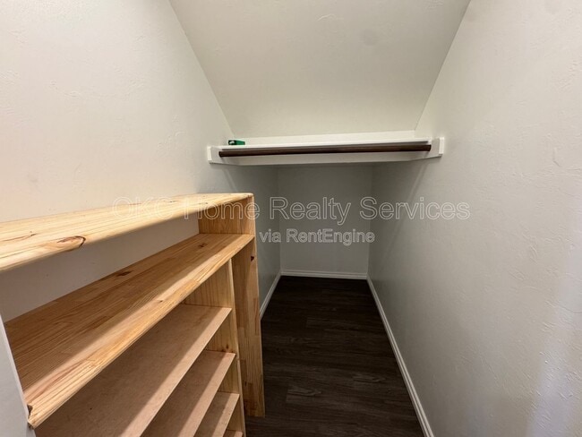 Building Photo - 2748 Alice Wy