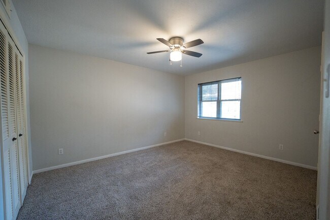 Building Photo - Charming 3-Bedroom Rental Near Lake Ray Hubbard.