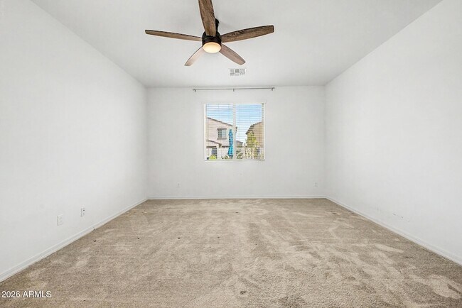 Building Photo - 35948 W Santa Monica Ave