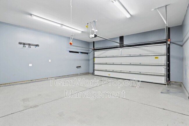 Building Photo - 436 Richfield Wy