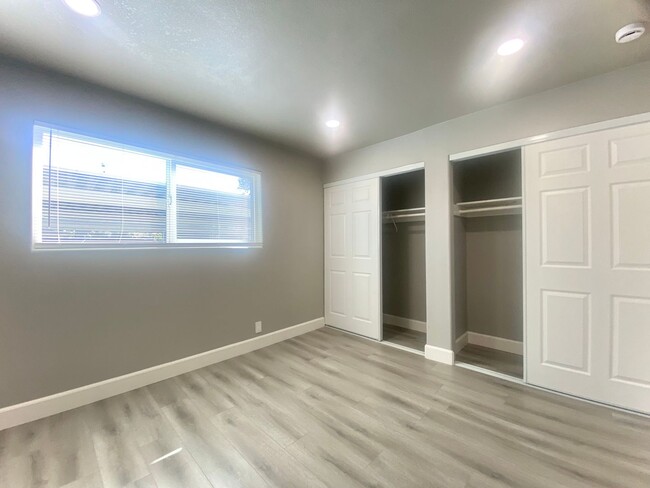 Building Photo - Fully Remodeled 1-bedroom Condo in Fremont...