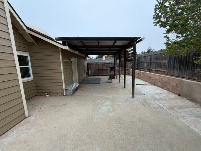 Building Photo - 608 Hope Terrace Ct