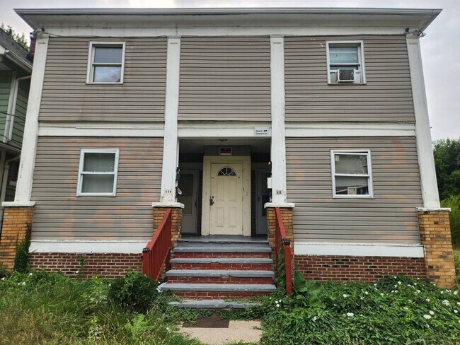 Building Photo - 536 E 117th St