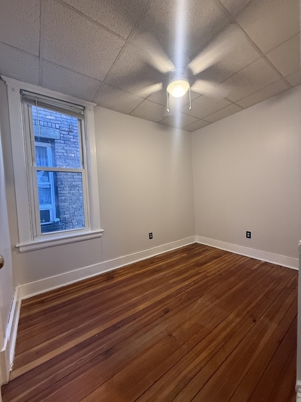 Building Photo - 18 Dana Ave