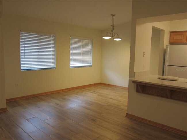 Building Photo - 7023 SW 21st Ln