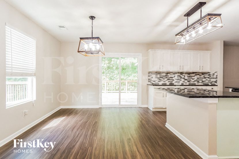 Building Photo - 244 Polo Field Way