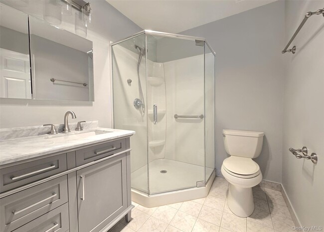 Building Photo - 786 Hilltop Ct