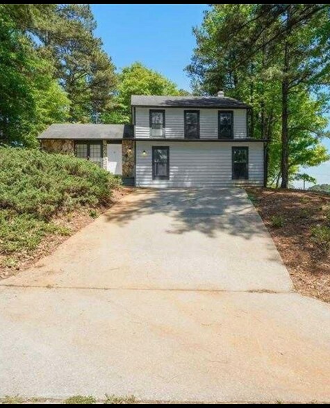 Building Photo - 1281 Sugarwood Ln