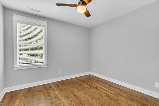 Building Photo - 1109 Cecilia Ave