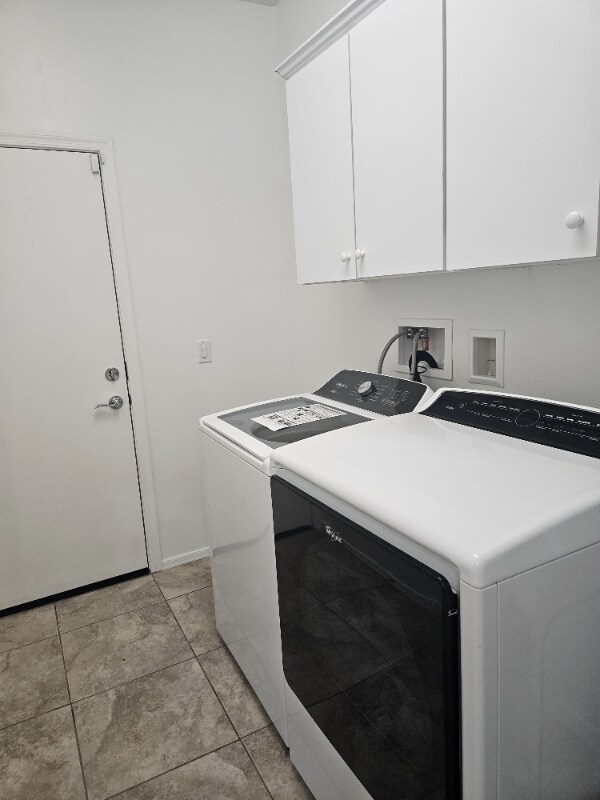 Building Photo - 10856 E White Sage Dr