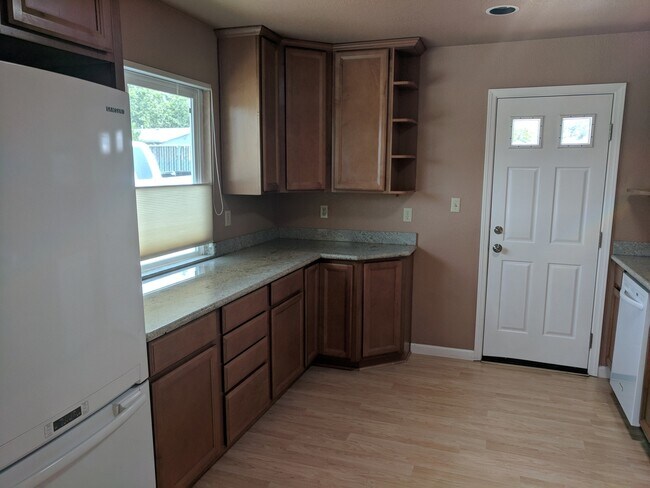 Building Photo - Nice Updated Home for Rent