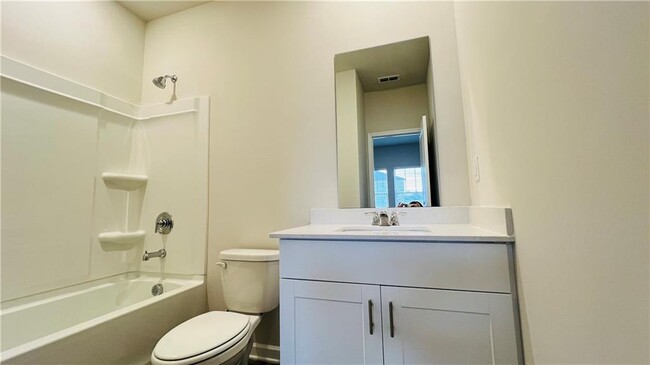 Building Photo - 6056 Hickory Crk Ct