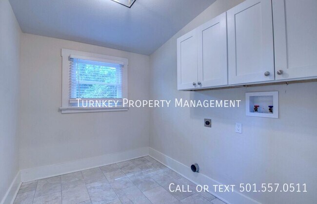 Building Photo - 508 Rice St
