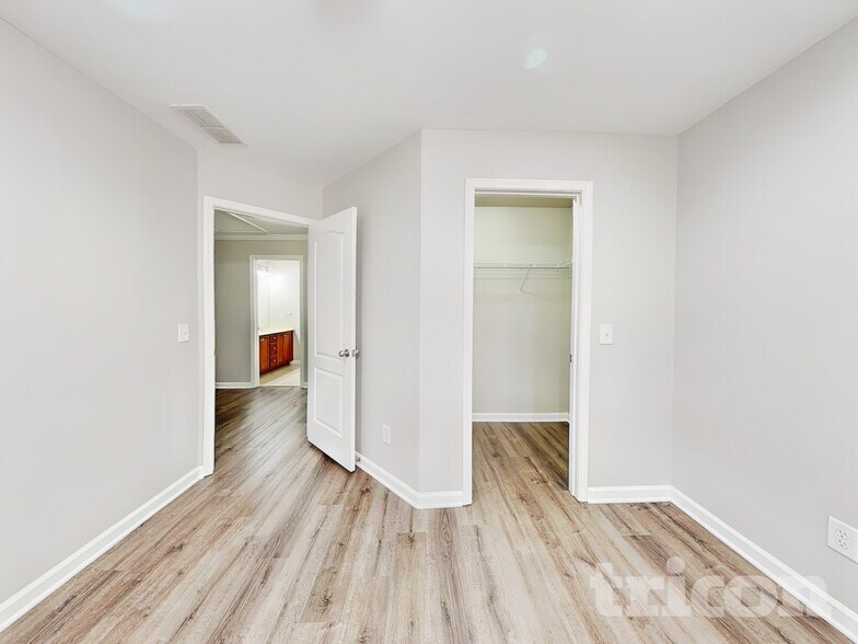 Building Photo - 1567 Squire Hill Ln