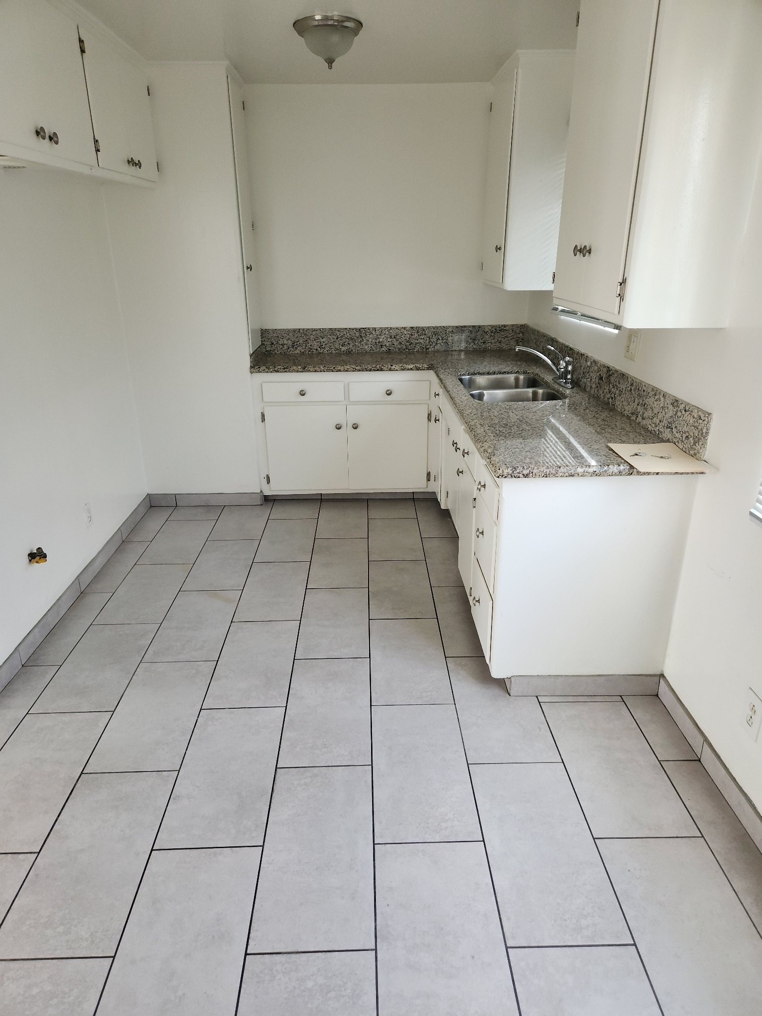 Building Photo - 4888 Pinafore St