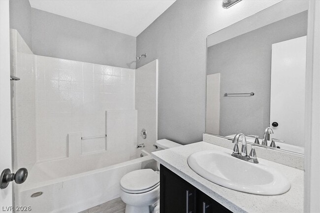 Building Photo - 3270 Cherum St