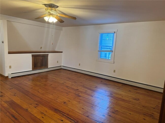 Building Photo - 31 Powel Ave