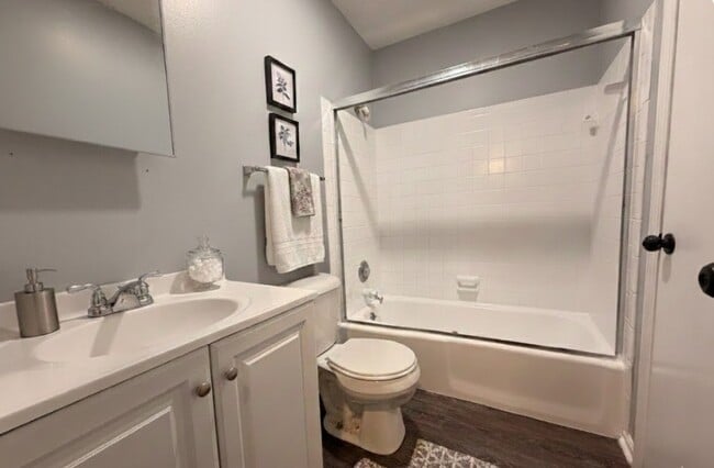 Building Photo - 10207 W 85th St