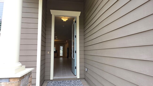 Building Photo - FOR RENT 3 bedroom 2 bath home in Arbor Gr...