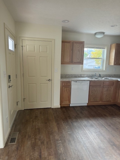 Building Photo - 116 Henry Ave