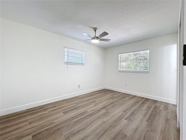 Building Photo - 1307 Jean Ct