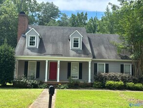 Building Photo - 135 Suffolk Dr