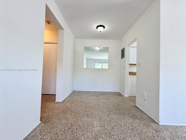 Building Photo - 780 81st St