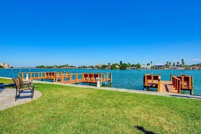 Building Photo - 10265 Gulf Blvd