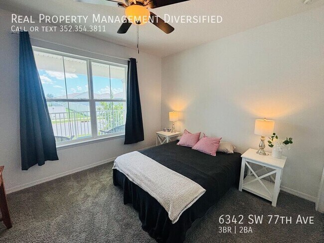 Building Photo - 6342 SW 77th Ave