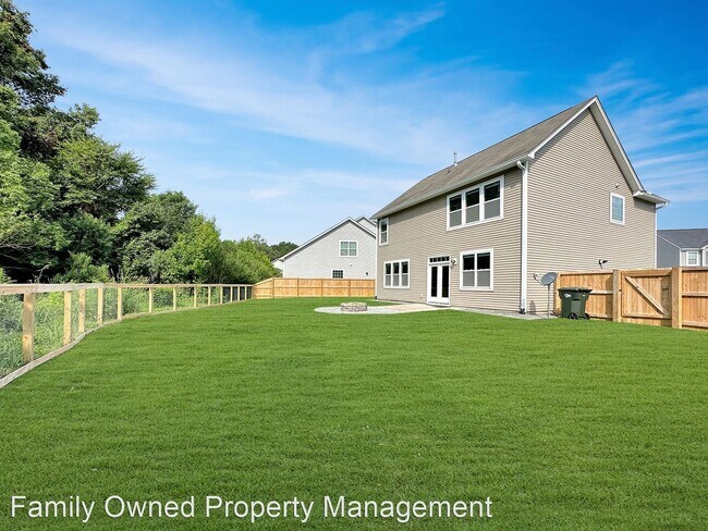 Building Photo - 3 br, 2.5 bath House - 206 Wathen Drive