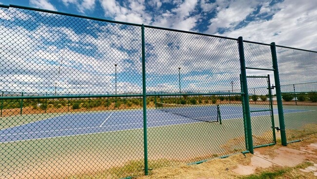 Building Photo - Furnished 5-Bedroom Home with Indoor Pool & Amenities