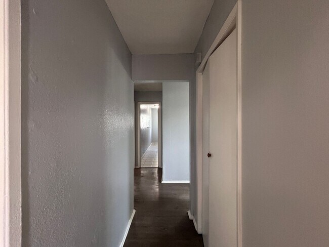 Building Photo - 1434 W 145th St