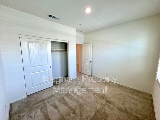 Building Photo - 29357 Caravel Dr