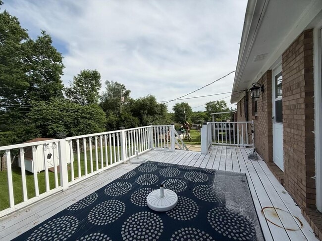 Building Photo - 3924 Gladman Way