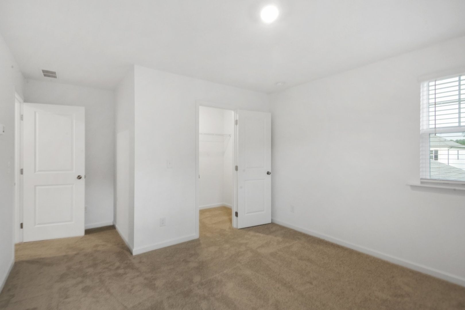 Building Photo - 3853 Rustic Barn Wy