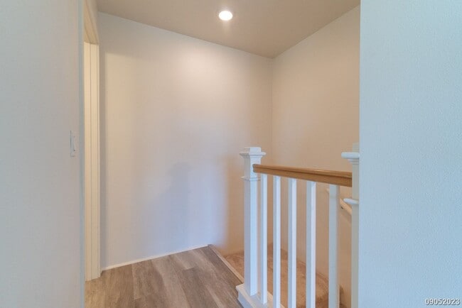 Building Photo - $3,350 / 2br - 1119ft2 - Beautifully Maint...